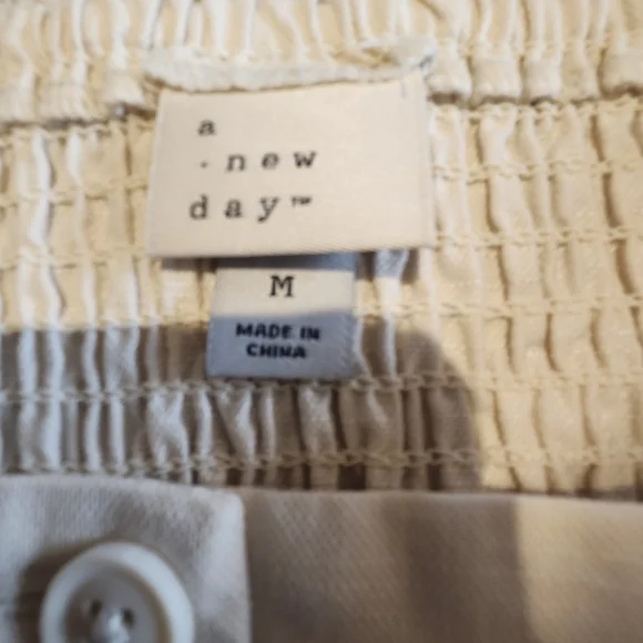 a new day Cream Button-Up Camisole - Picture 4 of 4